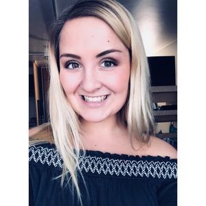 Meet your Posher, Lauren